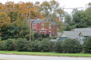 Hidden mansion along Harrodsburg
